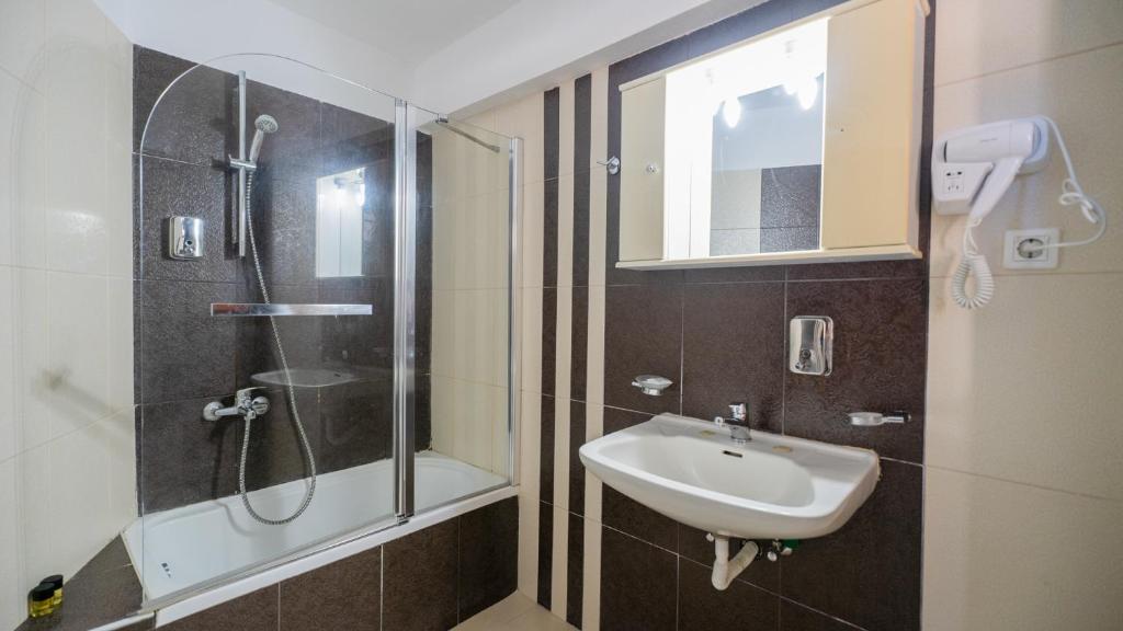 Łazienka w obiekcie Toti Boutique Rooms