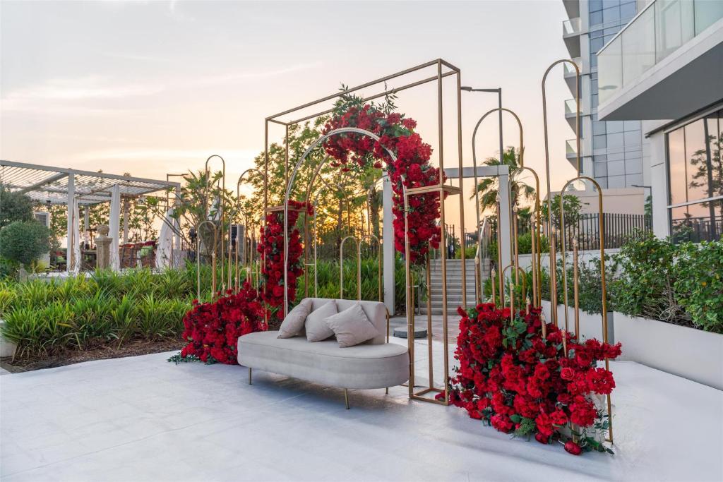 Zahrada ubytování Radisson Dubai Damac Hills