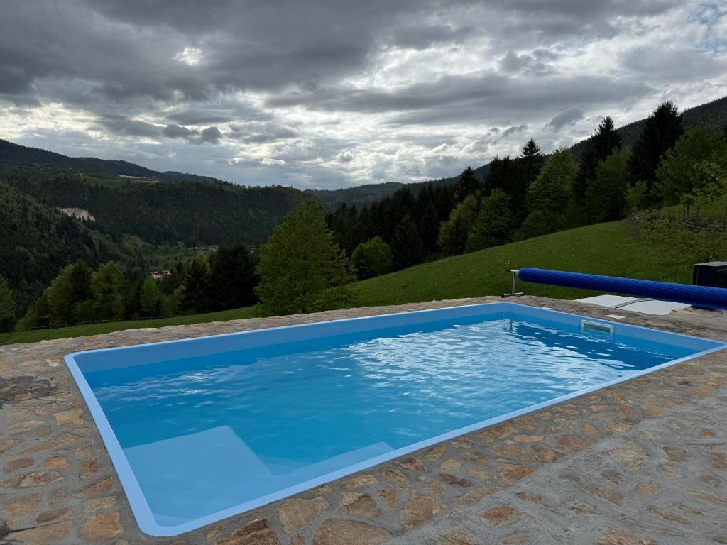 Bazén v ubytování Casa Teodora nebo v jeho okolí