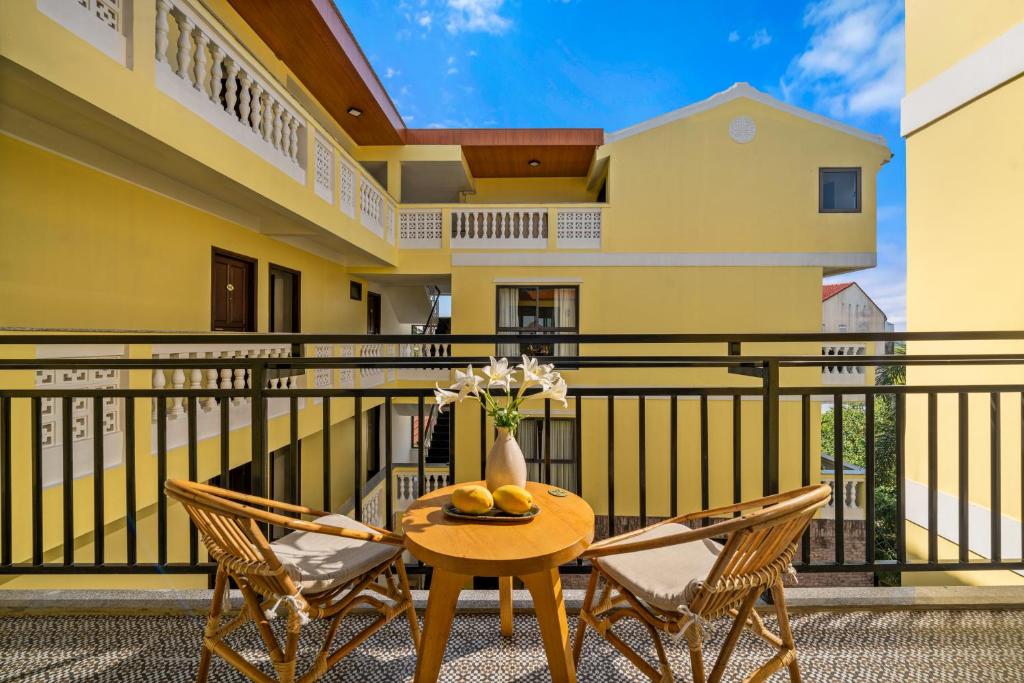 Ban công/sân hiên tại Eden Hoi An Villas