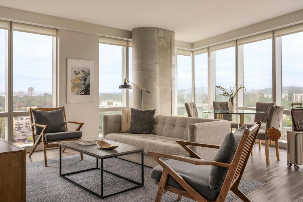 Posezení v ubytování Sonder by Marriott Bonvoy Pierce Boston Apartments Fenway
