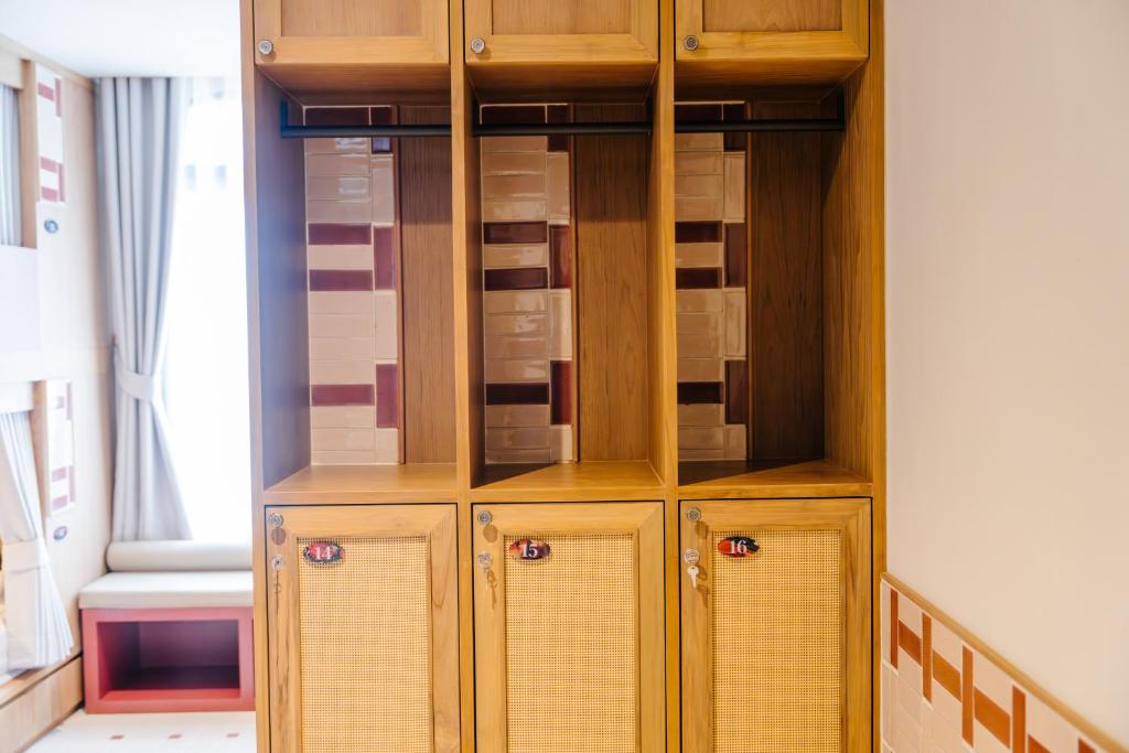 Angmo Hostel by Amaka - 12