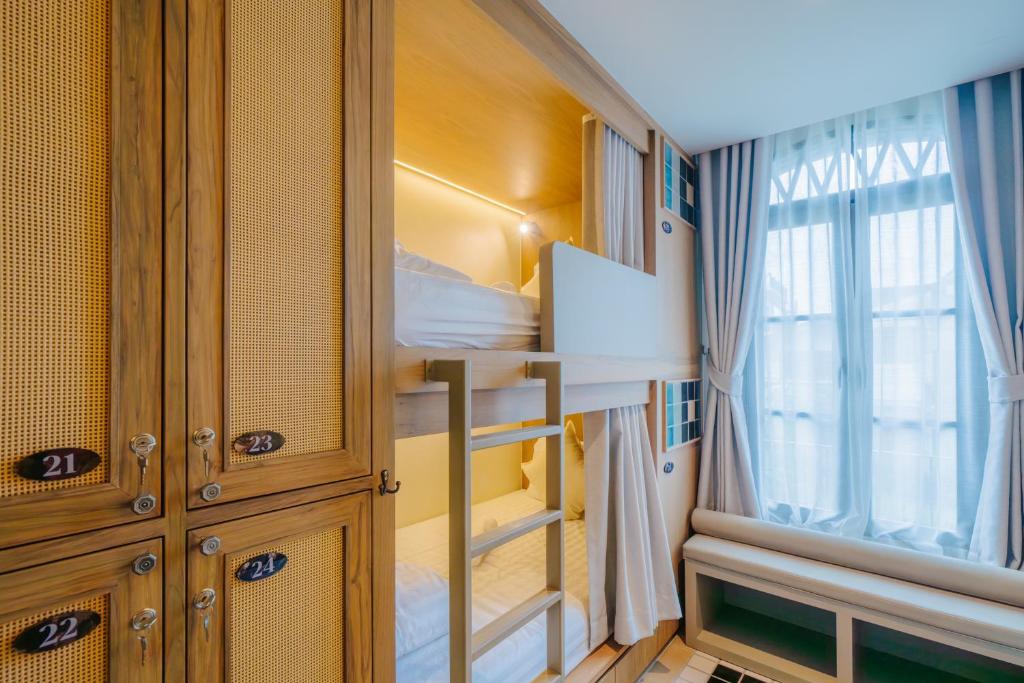 Angmo Hostel by Amaka - 16