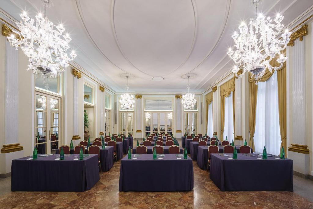 Eurostars Hotel Excelsior - Resim 31