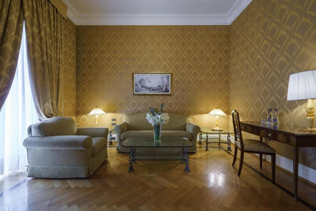 Large Suite with Sea View