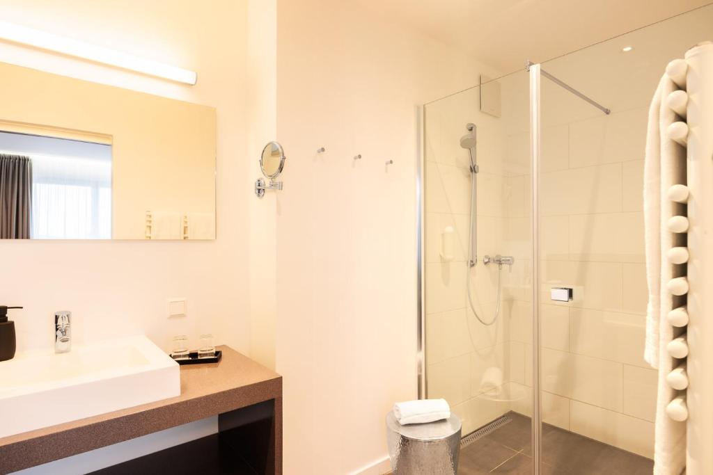 Koupelna v ubytování Hotel Wallern Garni
