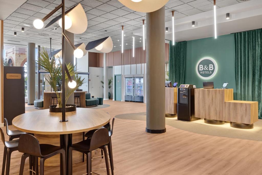 B&B HOTEL Alicante - Resim 7