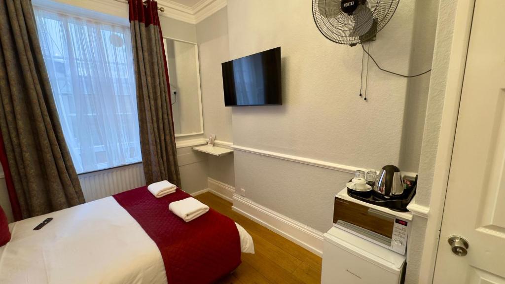 Classic Hyde Park Hotel - Resim 35