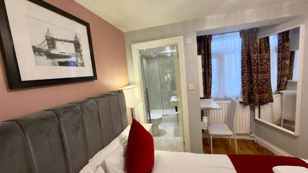 Classic Hyde Park Hotel - Resim 28