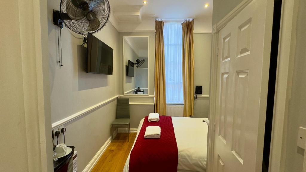 Classic Hyde Park Hotel - Resim 18