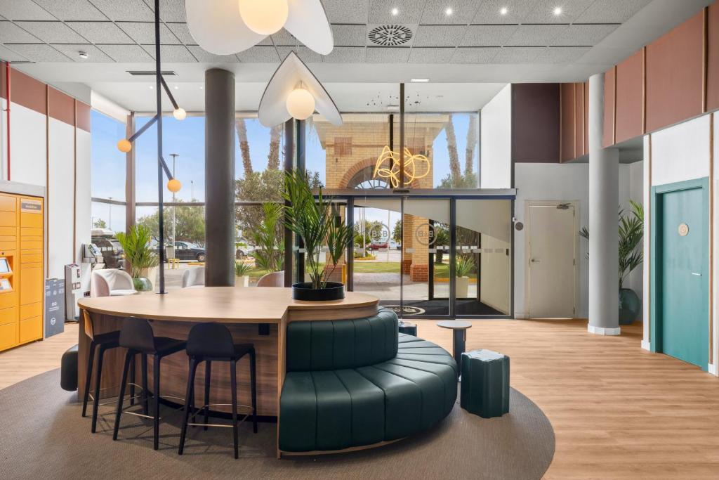 B&B HOTEL Alicante - Resim 41