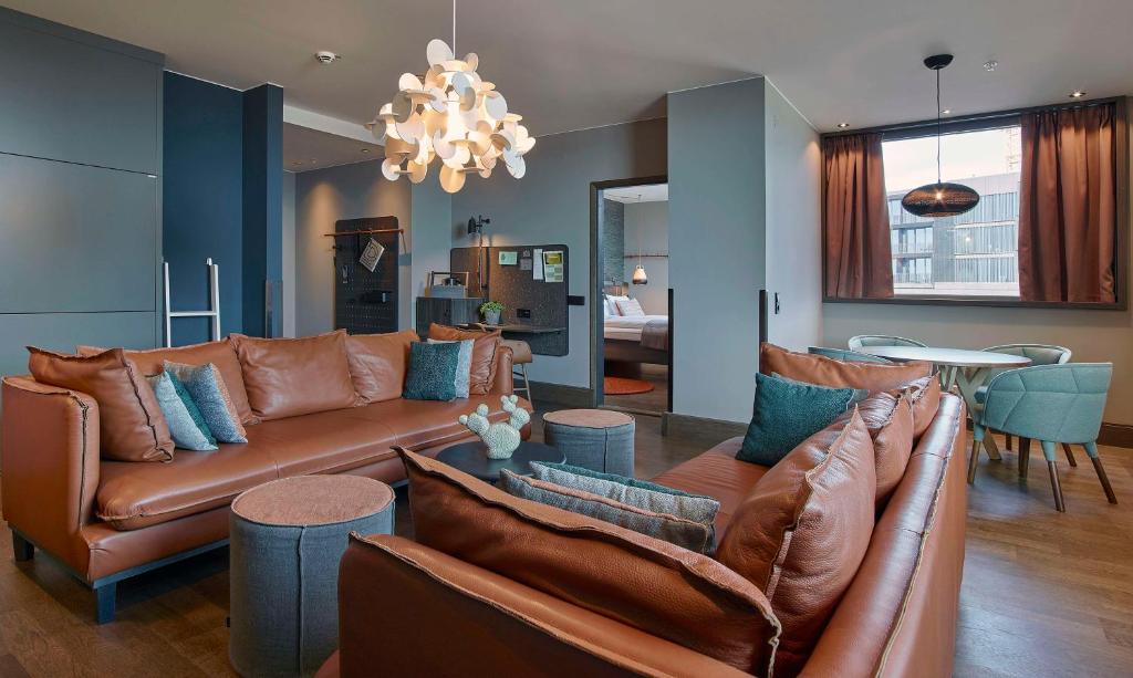 Downtown Camper by Scandic - Resim 24