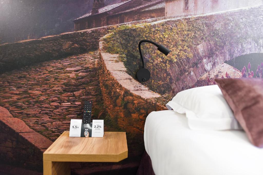 Hôtel Restaurant Le Relays du Chasteau - Logis Hôtel - Chambre De Luxe