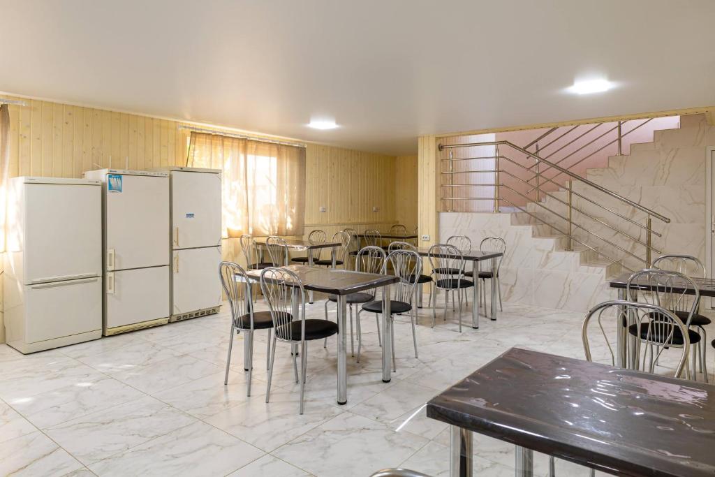 Kuchyň nebo kuchyňský kout v ubytování Hotel Halas