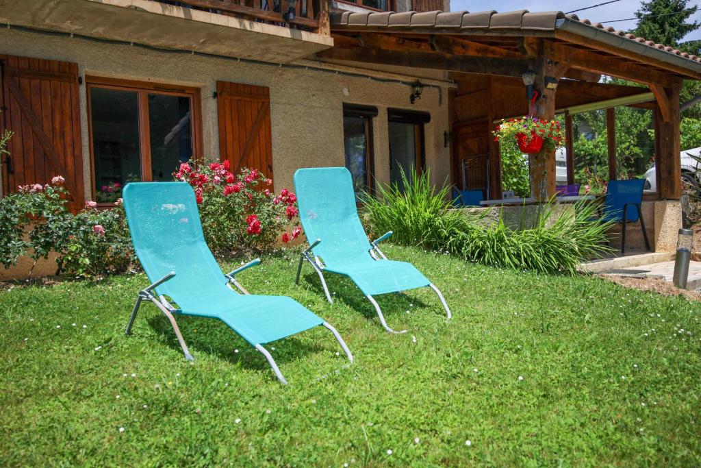 Photo de la galerie de l'établissement Studio Boubet, à Arnos