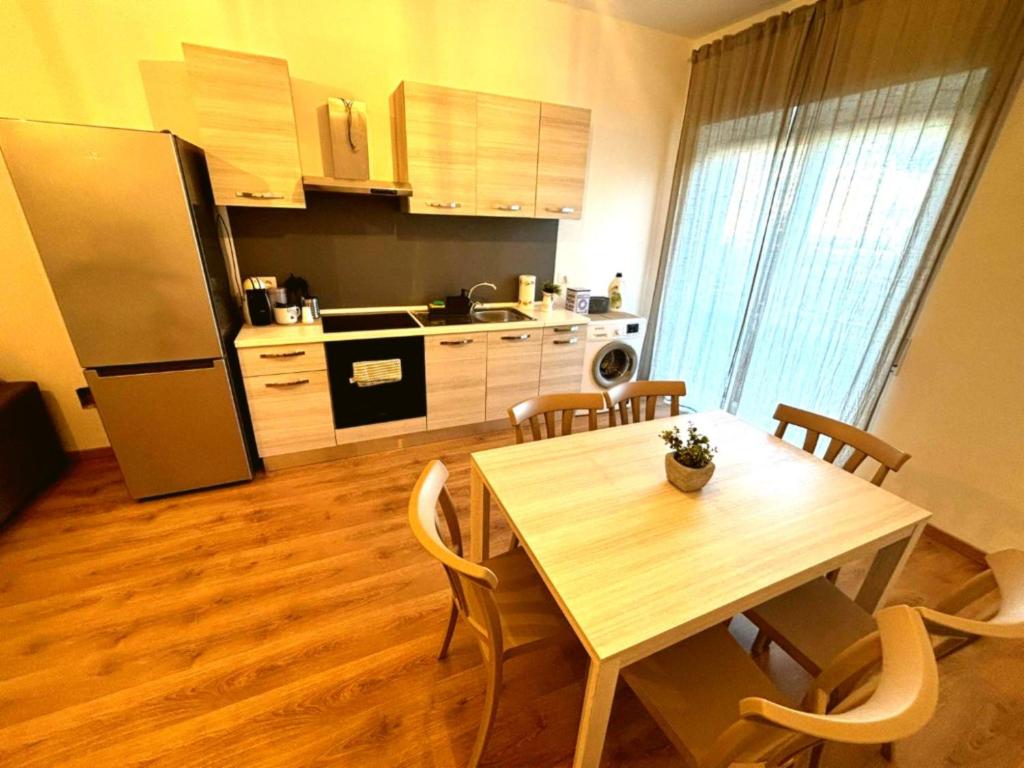 Η κουζίνα ή μικρή κουζίνα στο Inn Rhome 71