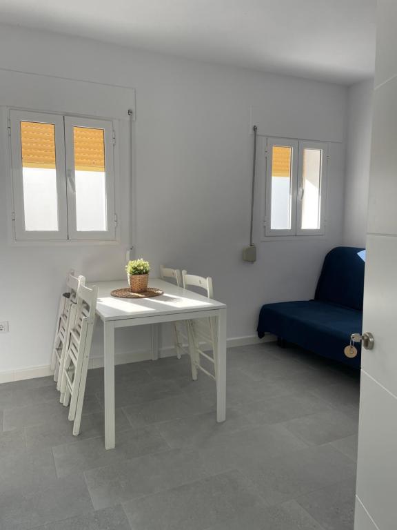 Fotografie z fotogalerie ubytování CH II Apartments ZONA DE OCIO NOCTURNO v destinaci Conil de la Frontera