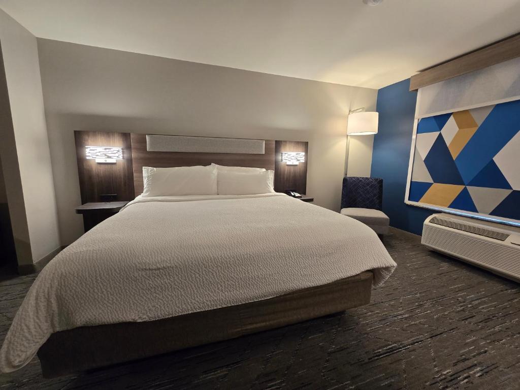 Holiday Inn Express & Suites - Smithfield/Selma by IHG - Error