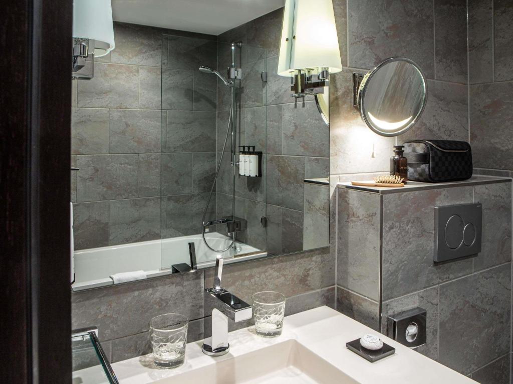 Koupelna v ubytování Sofitel Strasbourg Grande Ile