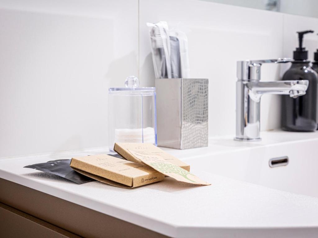 Luxury Sant'Ambrogio Apartment - 13