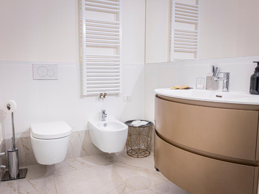 Luxury Sant'Ambrogio Apartment - 9