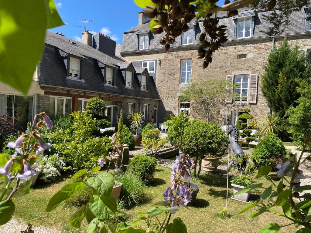Zahrada ubytování Hôtel Victor Hugo
