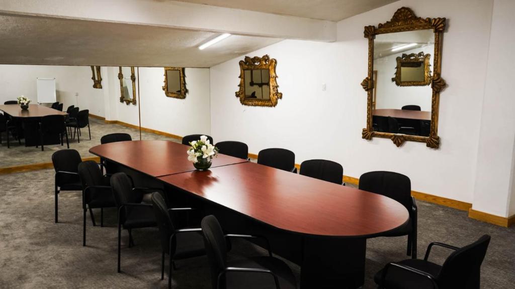 Konferenční prostory v ubytování Hotel Laffayette Ejecutivo