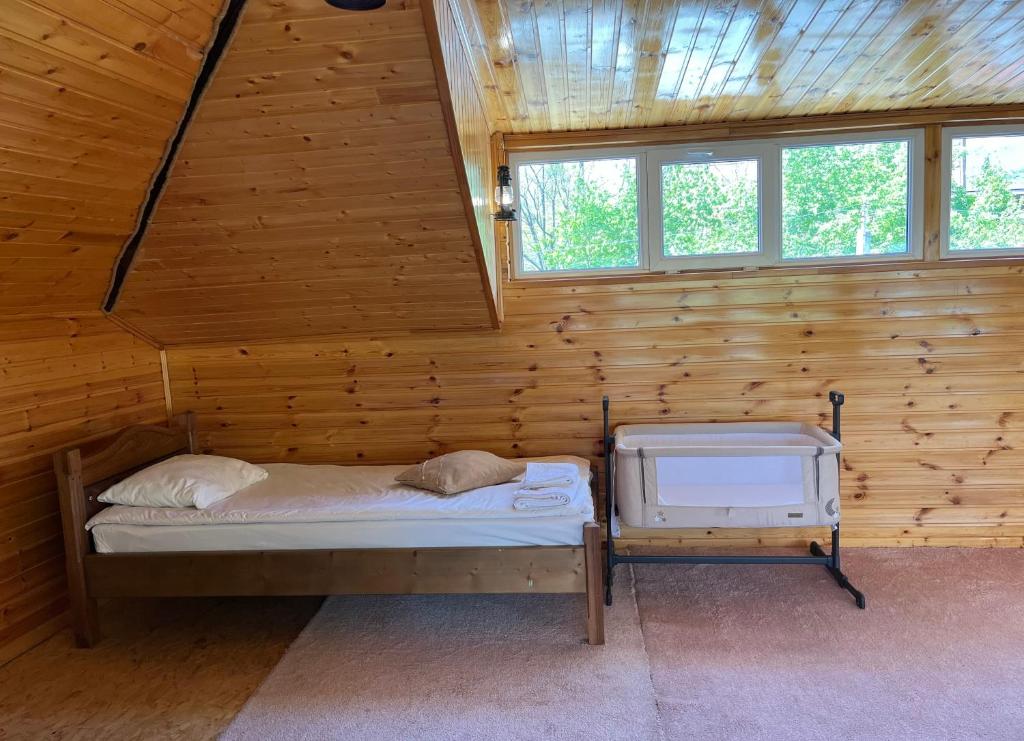 Postel nebo postele na pokoji v ubytování Kirch Hotel & Restaurant