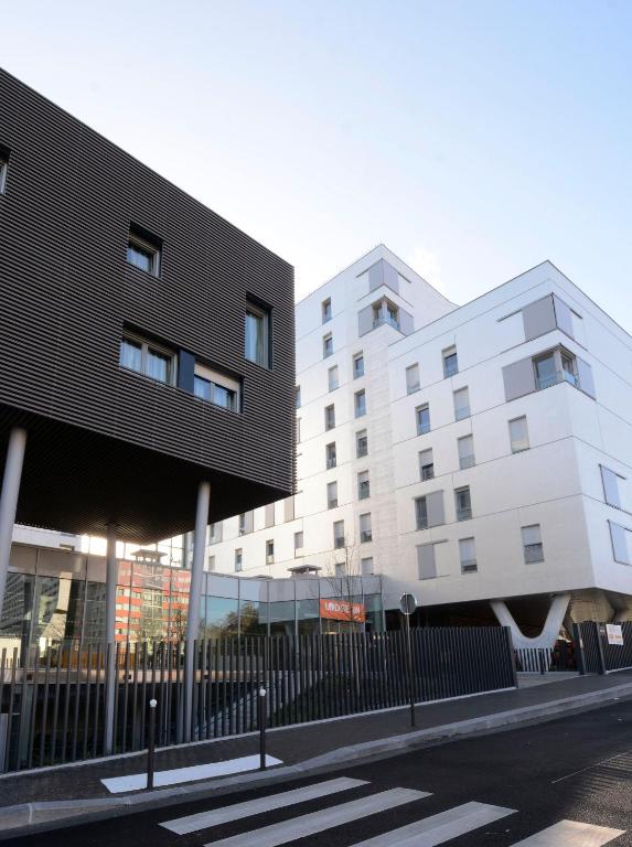 Hôtel Lodge In Paris 13 - Resim 25