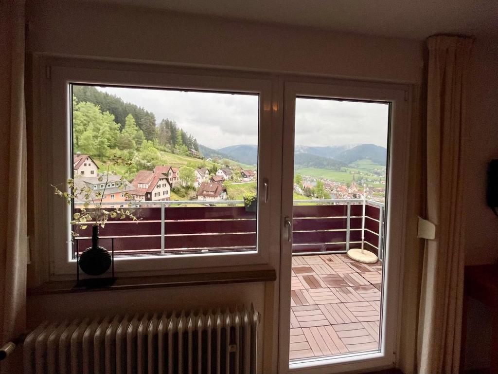 Gästehaus Talblick Baiersbronn - Doppelzimmer Mit Terrasse