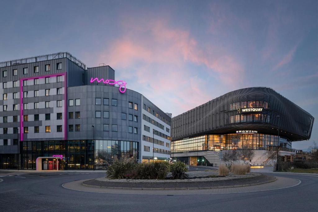 Moxy Southampton - Resim 24