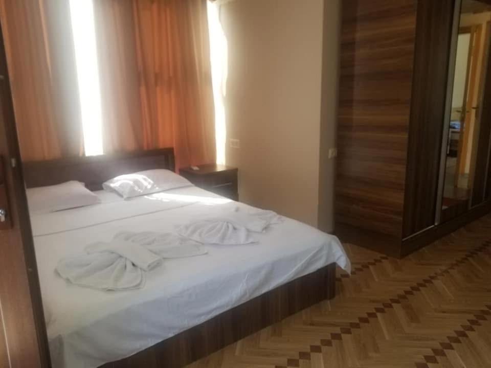 Fotografie z fotogalerie ubytování HOTEL GUGA v destinaci Kobuleti
