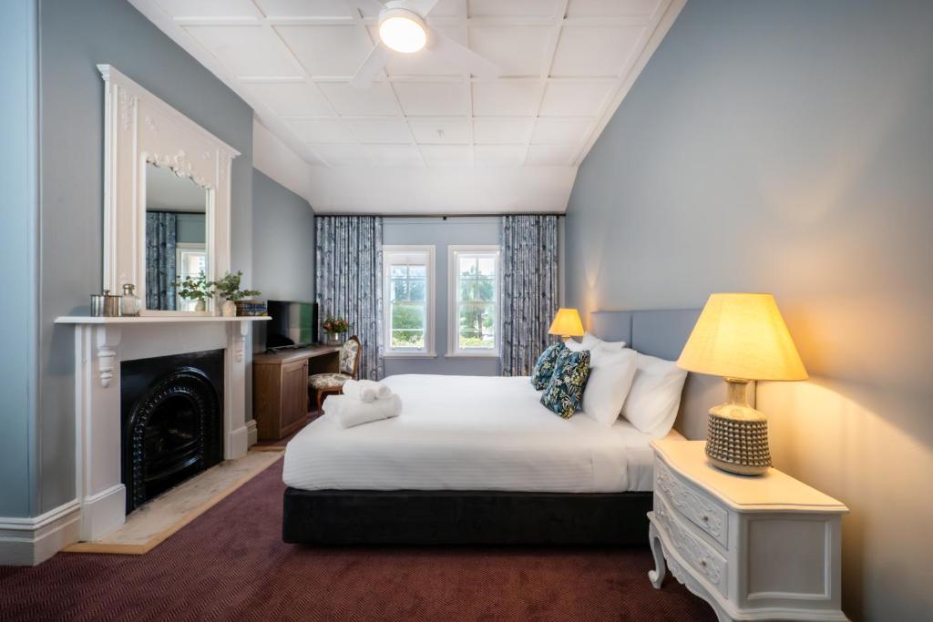 The Russell Boutique Hotel - Resim 28