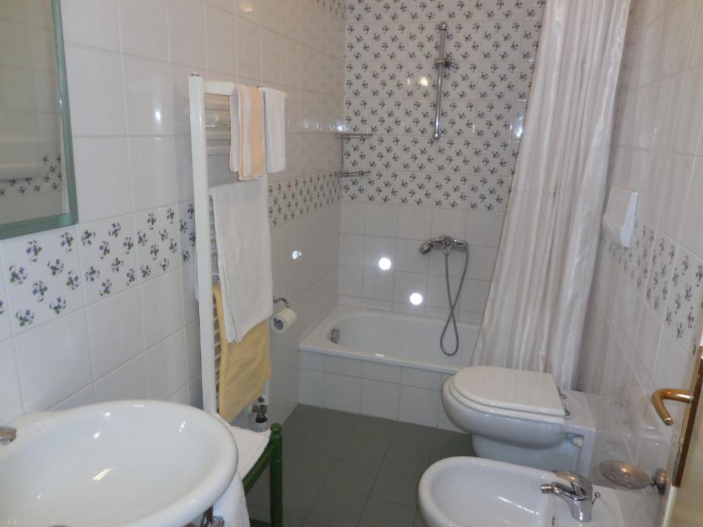Hotel Lupori - Double Room With Balcony