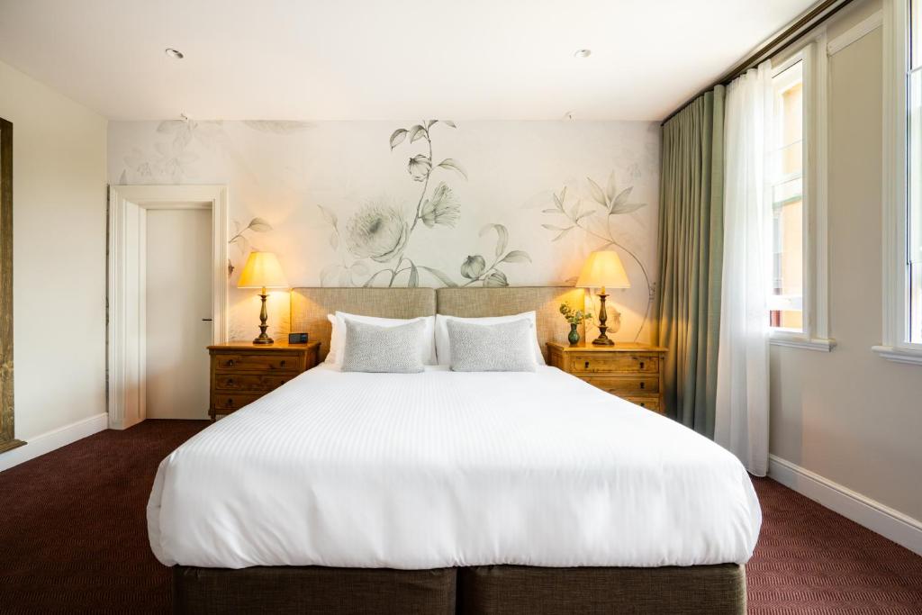 The Russell Boutique Hotel - Resim 32