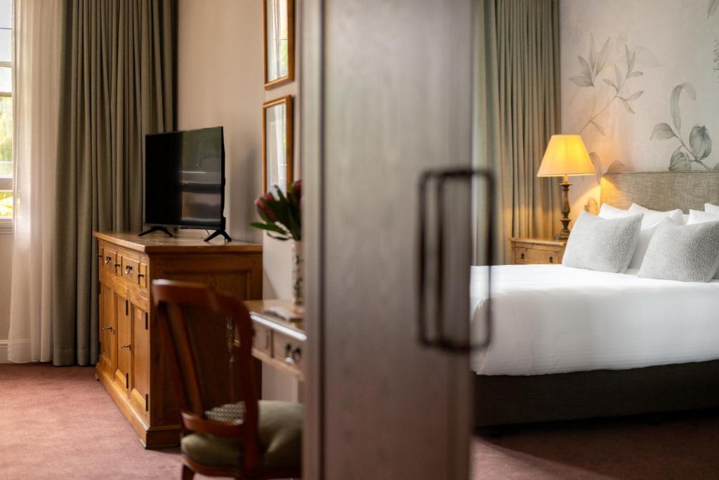 The Russell Boutique Hotel - Resim 35