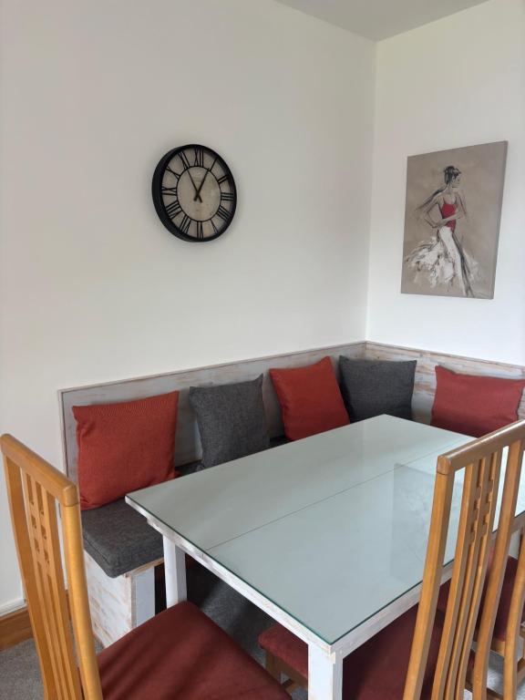 Posezení v ubytování Racecourse Lodge Apartment