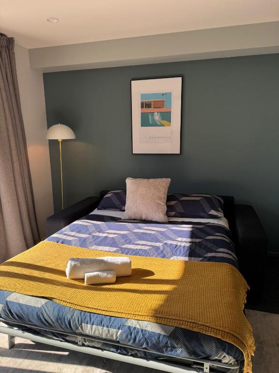 Serene 2 Bed CBD Retreat - Resim 11