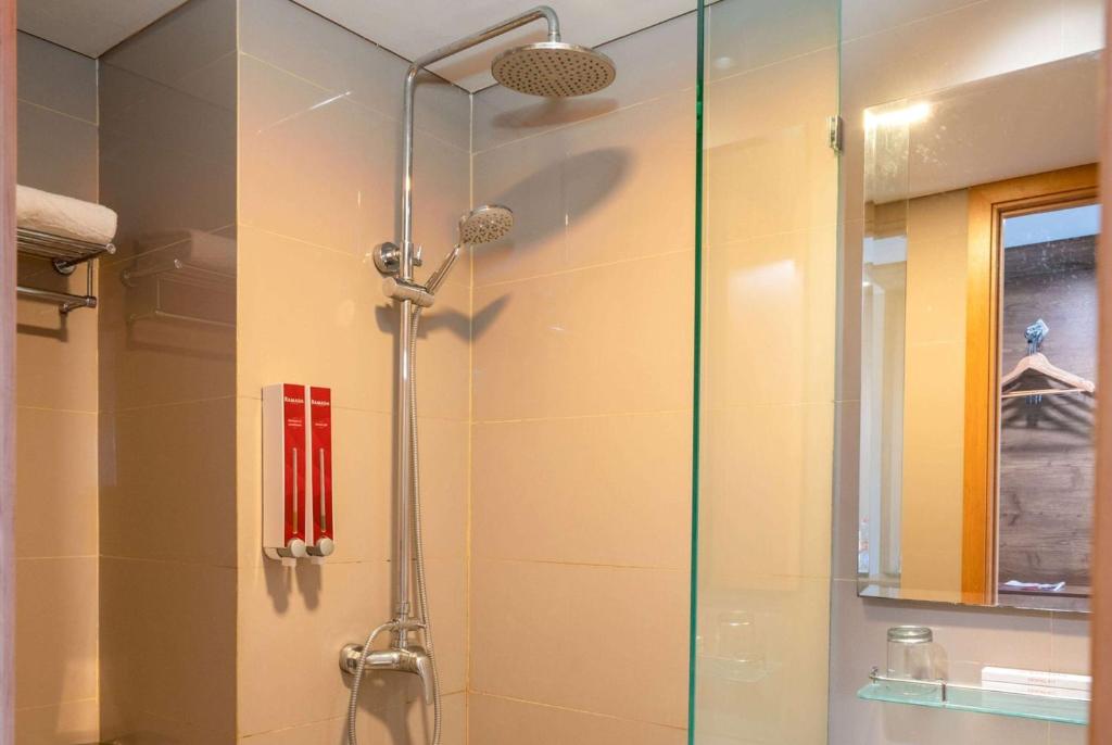 Bagno di Ramada by Wyndham Serpong