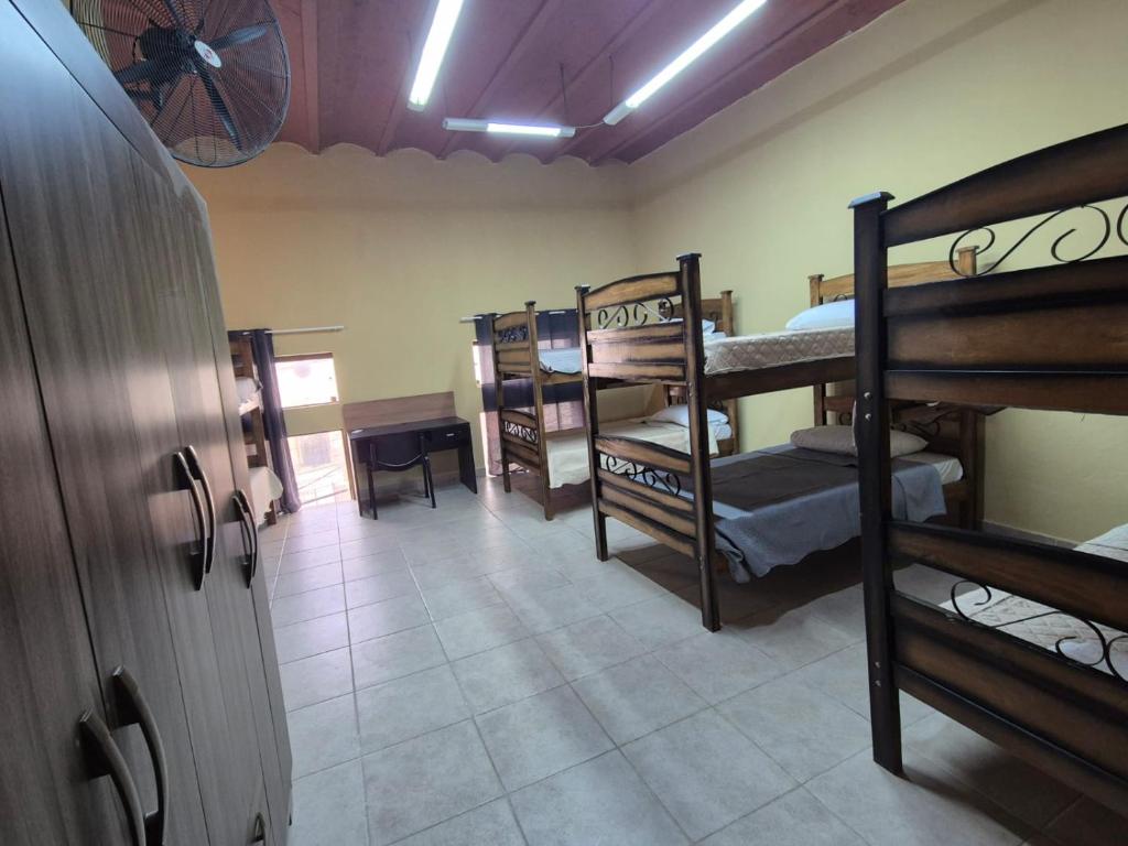 Palanda nebo palandy na pokoji v ubytování Patagonia Hostel
