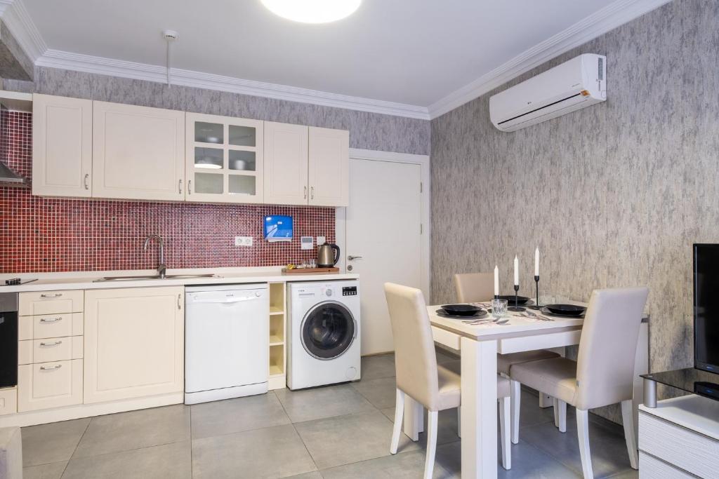The Canka Residence And Family Apartment Istanbul City Center - ŞIŞLI - Appartement 1 Chambre Classique Avec Lit King-Size