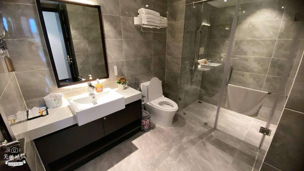 Koupelna v ubytování Căn 18A34 toà S2 The Sapphire, Hạ Long