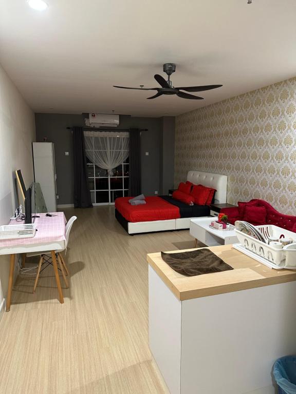 Кухня или мини-кухня в High Floor Naz Comfort Suite Champs Elysees
