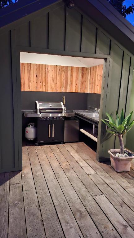 The Funky Escape at The Nest Waihi Beach - Resim 7