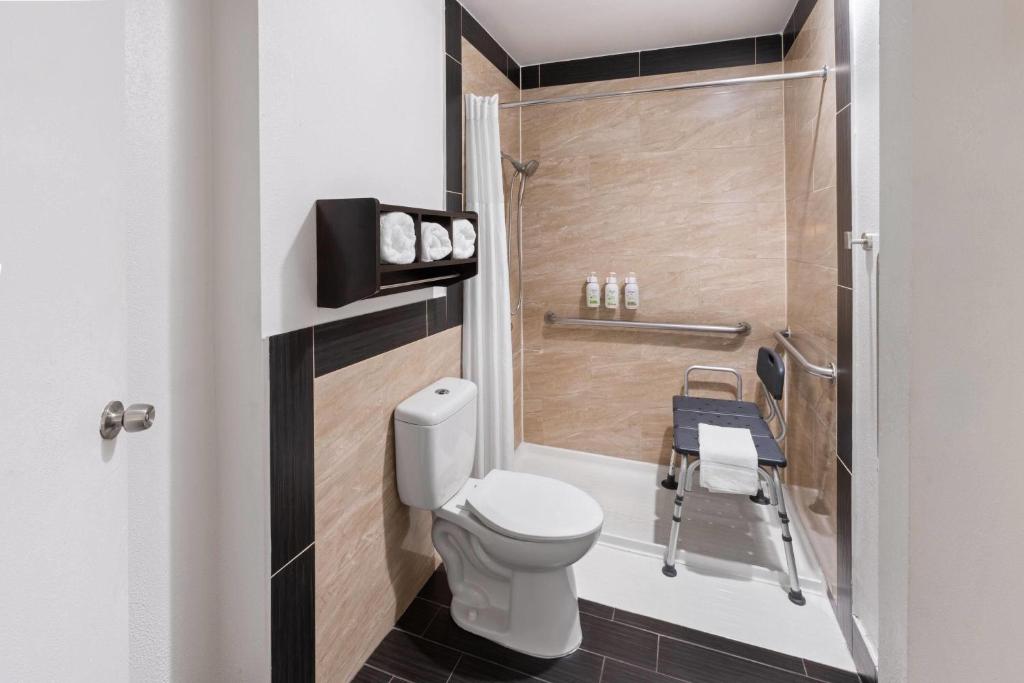 La Quinta Inn & Suites by Wyndham Fort Collins, Colorado photo