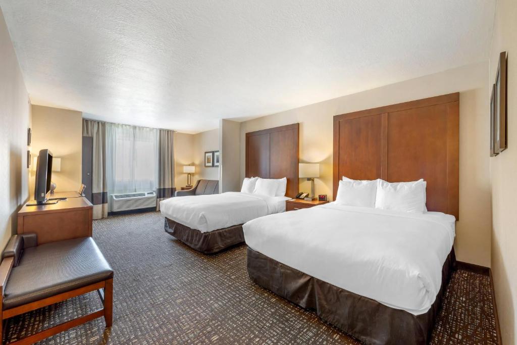 Postel nebo postele na pokoji v ubytování Comfort Inn & Suites Orem - Provo
