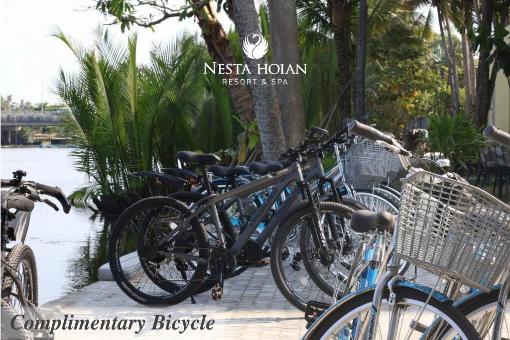 Jízda na kole v ubytování Nesta Hoian Resort & Spa nebo okolí