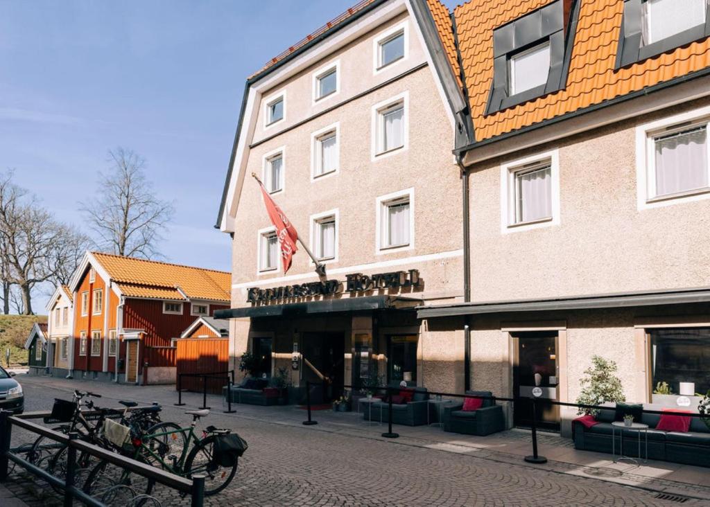 Budova, kde se hotel nachází