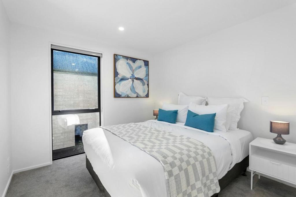 Stylish Stay Heart of the CBD - Resim 11