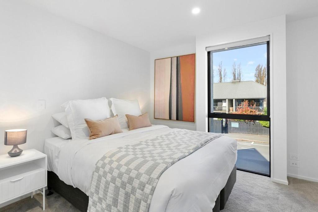 Stylish Stay Heart of the CBD - Resim 6